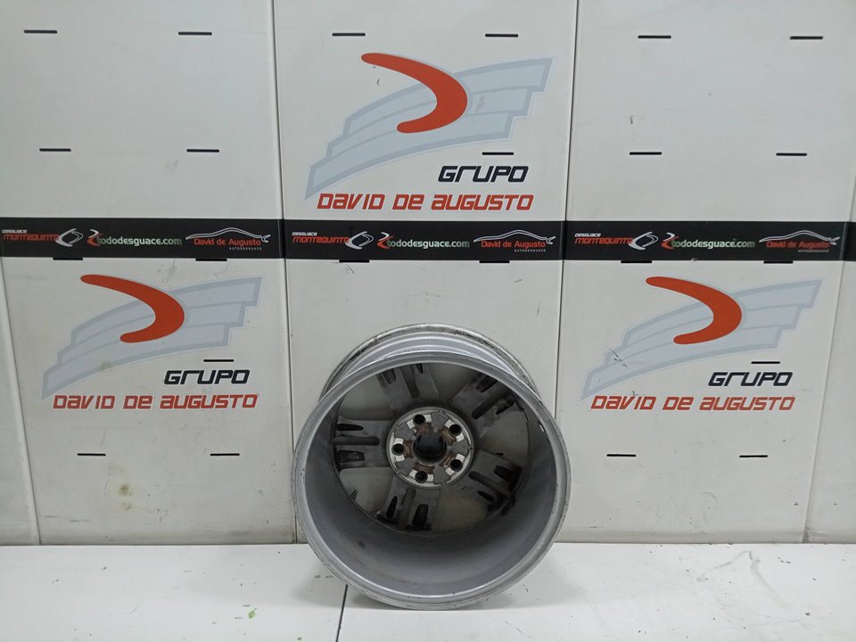 Llanta toyota corolla (210)    |   ..